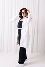 Bluza Long White BalticBird z bawełny premium, wykonana w Polsce – komfort i styl.