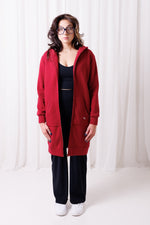 Bordowa bluza Long Bordo BalticBird – kaptur i oversize’owy krój, kobiecy styl.